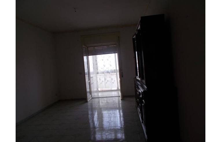 appartamento in vendita a Torre del Greco in zona Litoranea