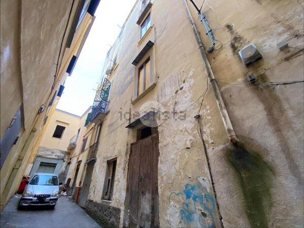 appartamento in vendita a Torre del Greco in zona Centro Città