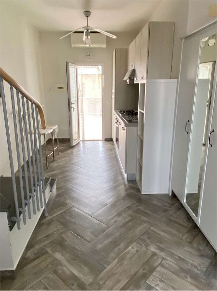 appartamento a Torre del Greco in zona Scappi / Lava Nuova / Montedoro