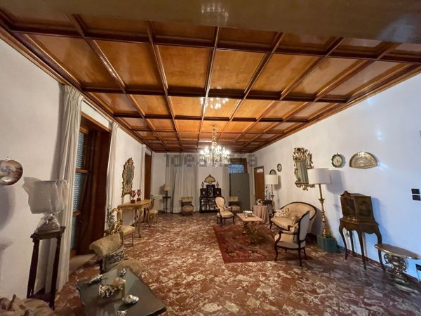 appartamento a Torre del Greco in zona Scappi / Lava Nuova / Montedoro