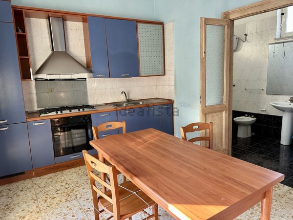 appartamento in vendita a Torre del Greco in zona Centro Città