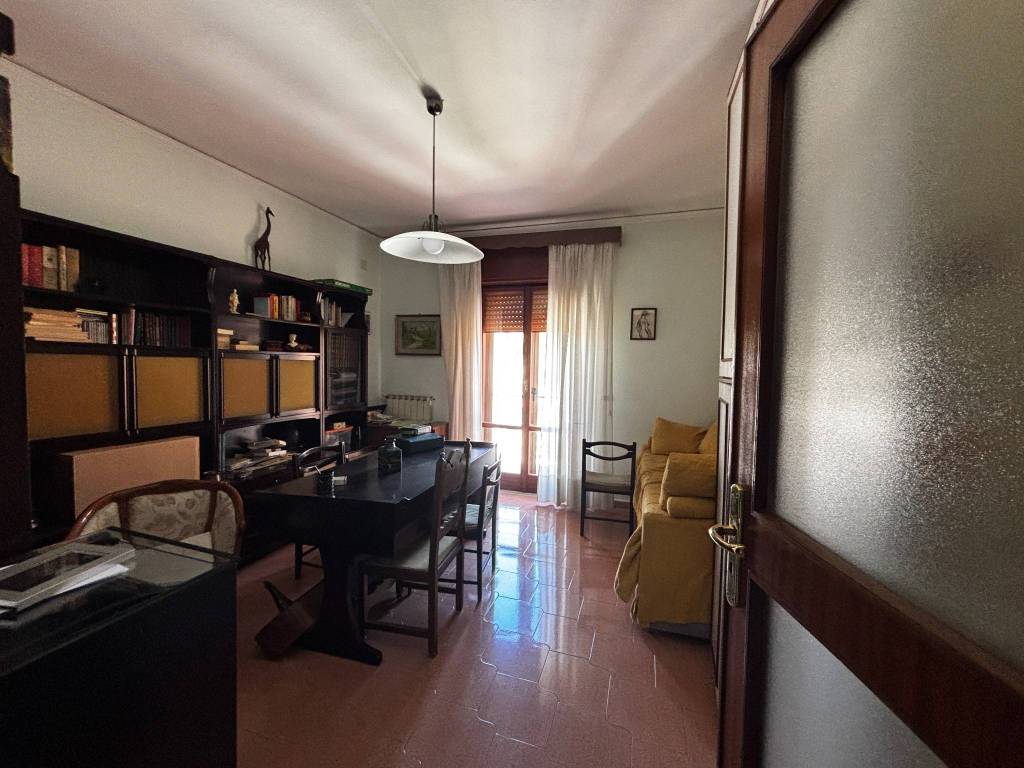 ufficio in vendita a Torre del Greco