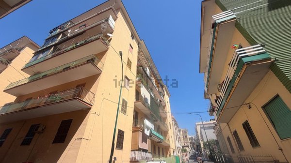 appartamento in vendita a Torre del Greco in zona Centro Città