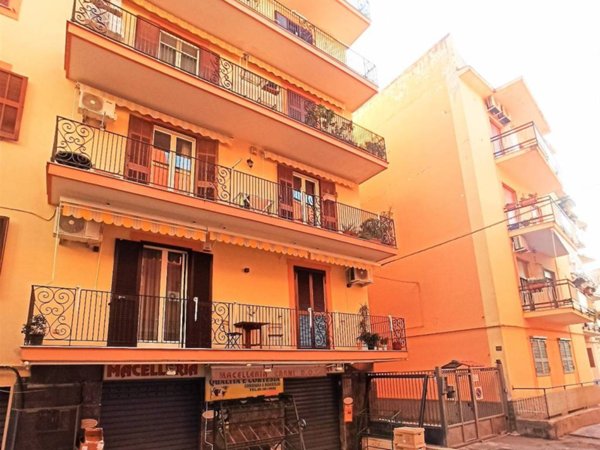 appartamento a Torre del Greco in zona Scappi / Lava Nuova / Montedoro