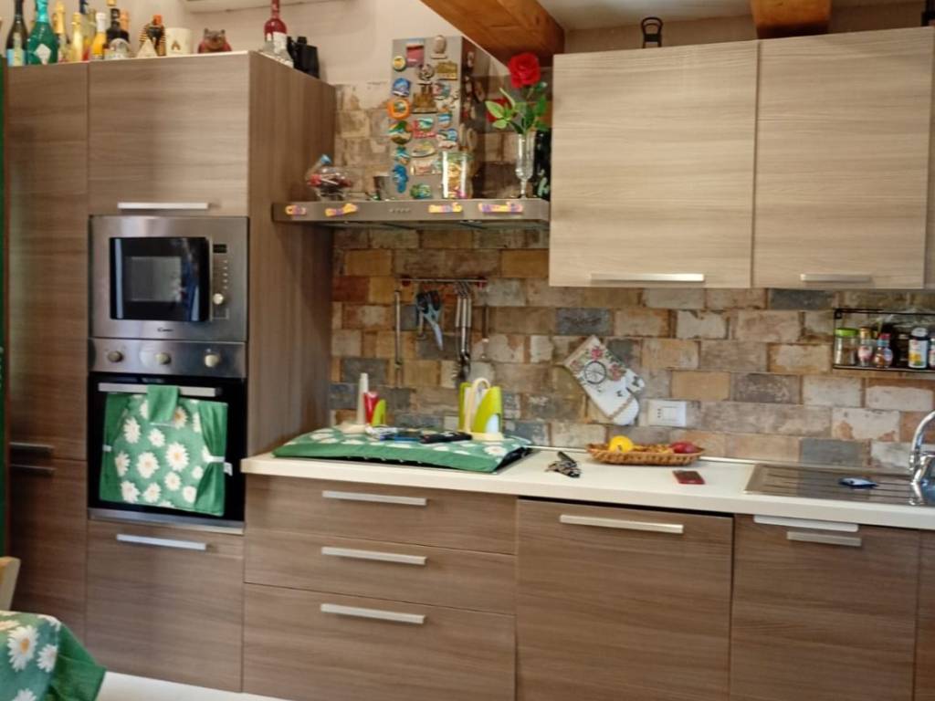 casa indipendente in vendita a Torre del Greco