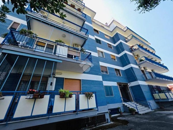appartamento in vendita a Torre del Greco in zona Fiorillo