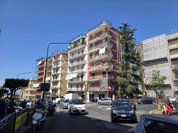 locale di sgombero a Torre del Greco in zona Scappi / Lava Nuova / Montedoro