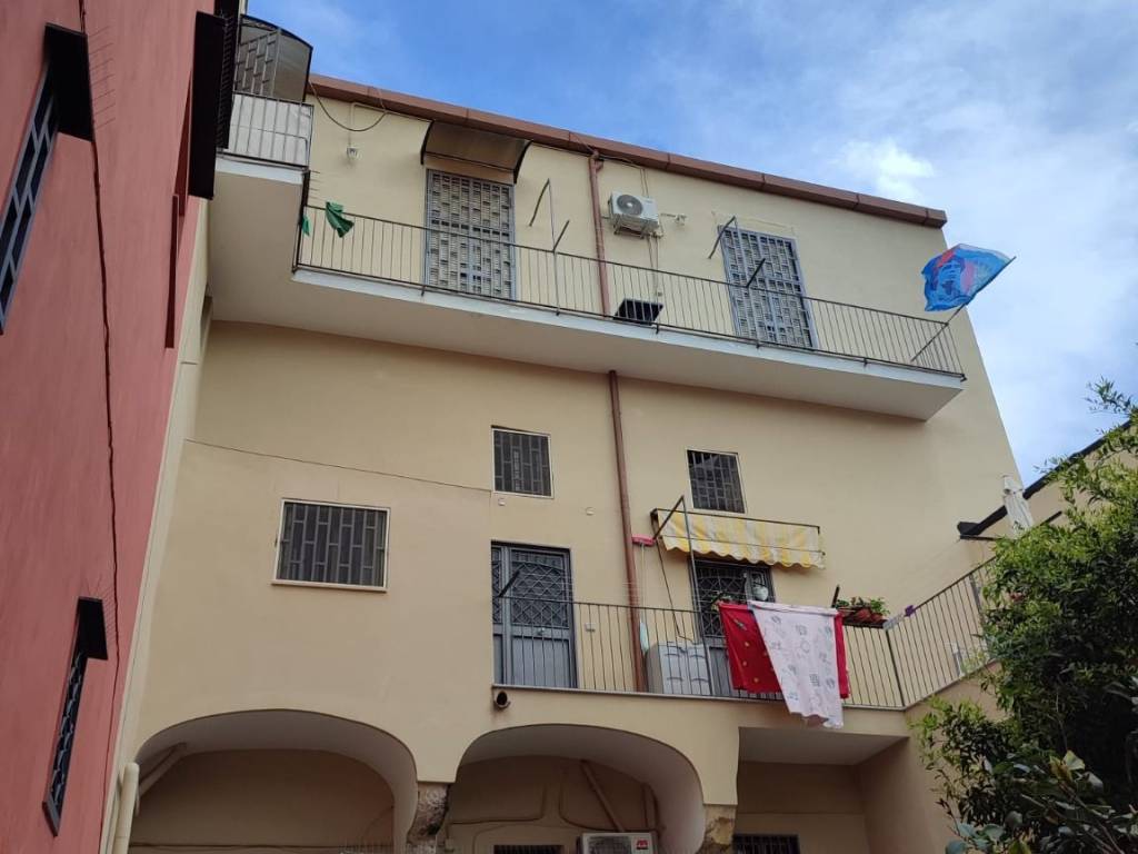casa indipendente in vendita a Torre del Greco in zona Centro Città