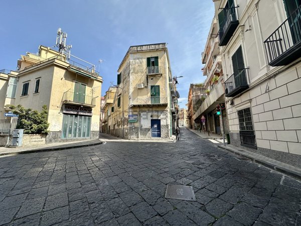 appartamento a Torre del Greco in zona Scappi / Lava Nuova / Montedoro