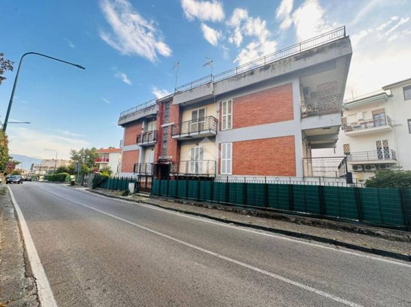appartamento a Torre del Greco in zona Scappi / Lava Nuova / Montedoro