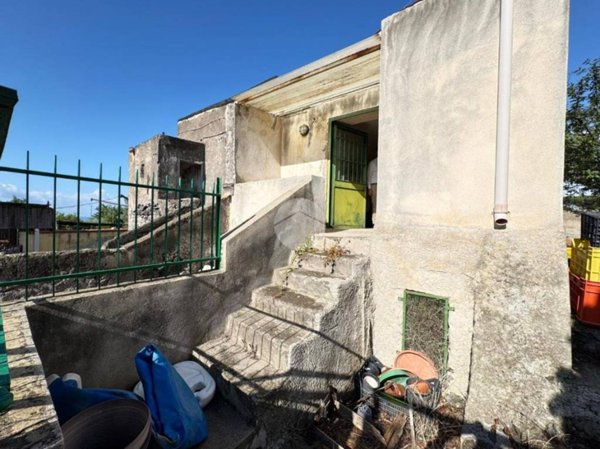 appartamento in vendita a Torre del Greco in zona I Camaldoli