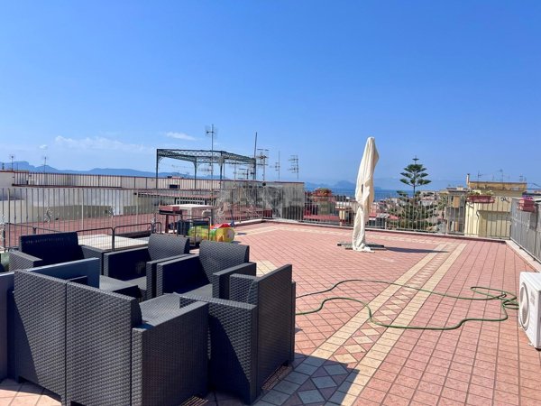 appartamento in vendita a Torre del Greco in zona Centro Città