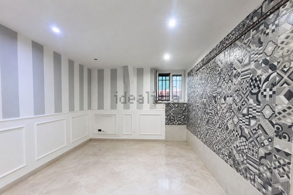 appartamento in vendita a Torre del Greco in zona Litoranea
