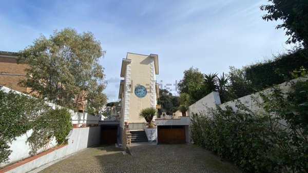 casa indipendente a Torre del Greco in zona Scappi / Lava Nuova / Montedoro