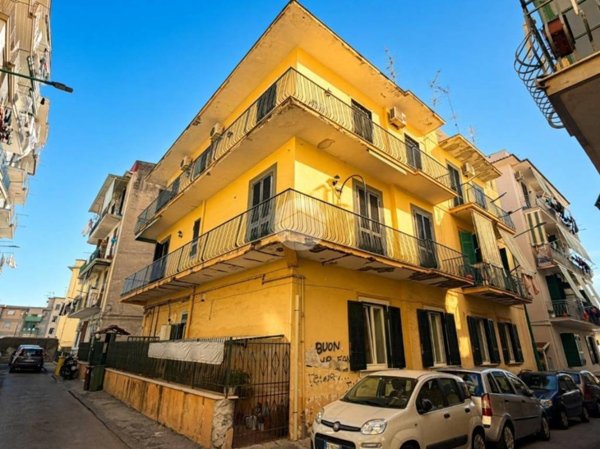 appartamento in vendita a Torre del Greco in zona Vesuviana