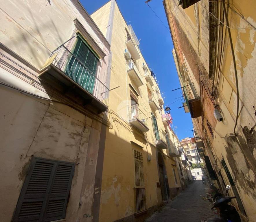 appartamento in vendita a Torre del Greco in zona Centro Città