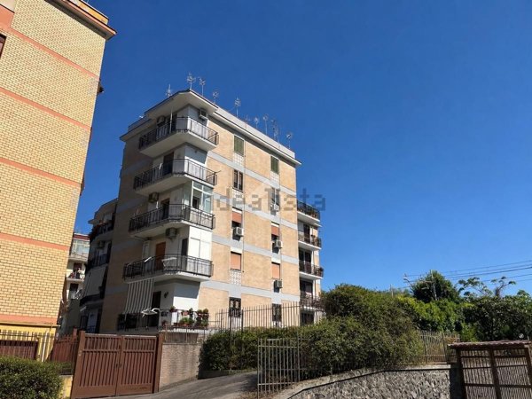 appartamento in vendita a Torre del Greco in zona Centro Città