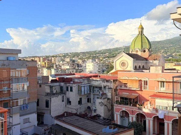 appartamento a Torre del Greco in zona Scappi / Lava Nuova / Montedoro