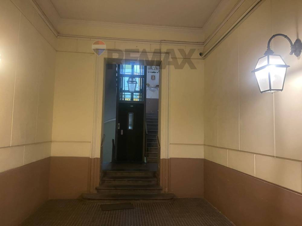 ufficio in vendita a Torre del Greco in zona Vesuviana
