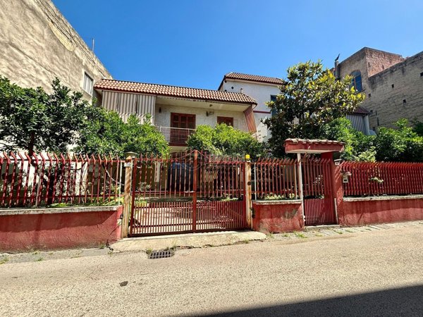 casa indipendente in vendita a Tufino