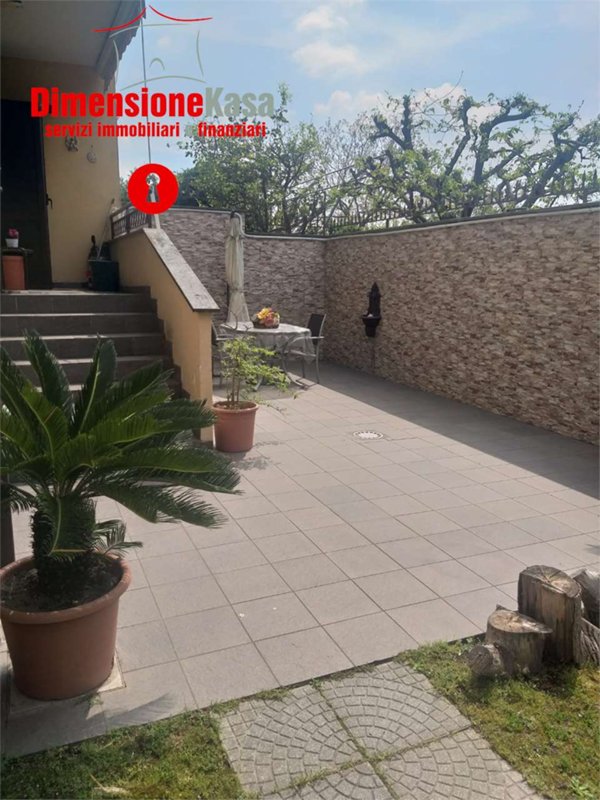 casa indipendente in vendita a Tufino