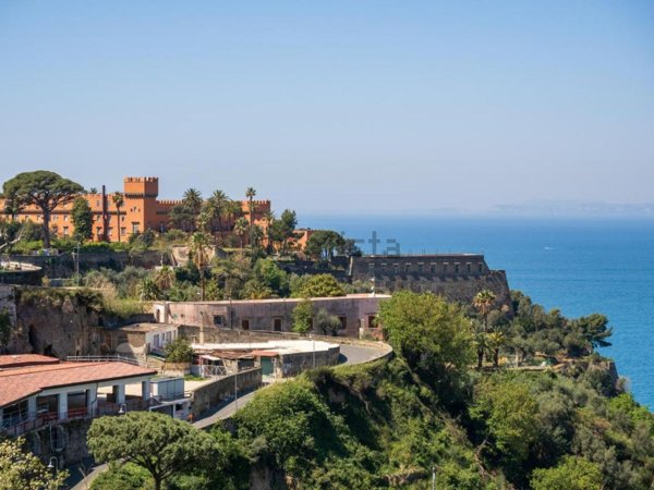 appartamento in vendita a Vico Equense