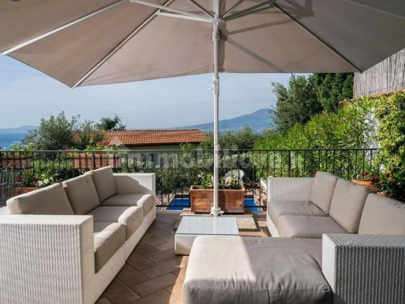 casa indipendente in vendita a Vico Equense