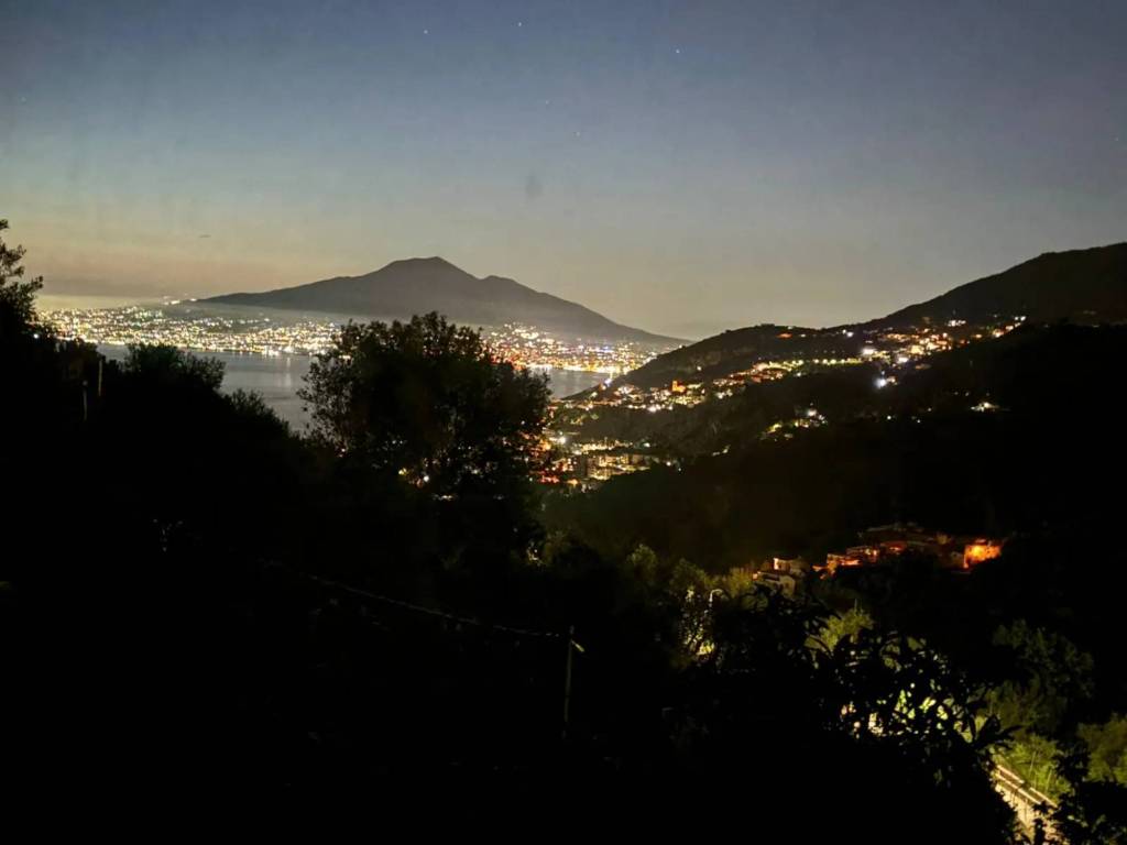casa indipendente in vendita a Vico Equense in zona Fornacelle
