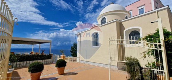 appartamento in vendita a Vico Equense in zona Massaquano