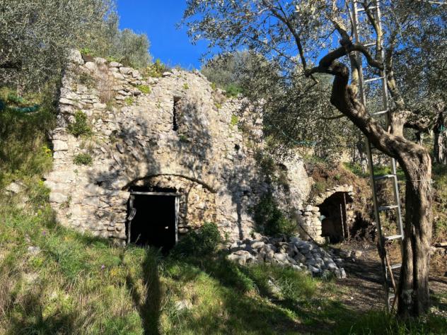 casa indipendente in vendita a Vico Equense in zona Arola