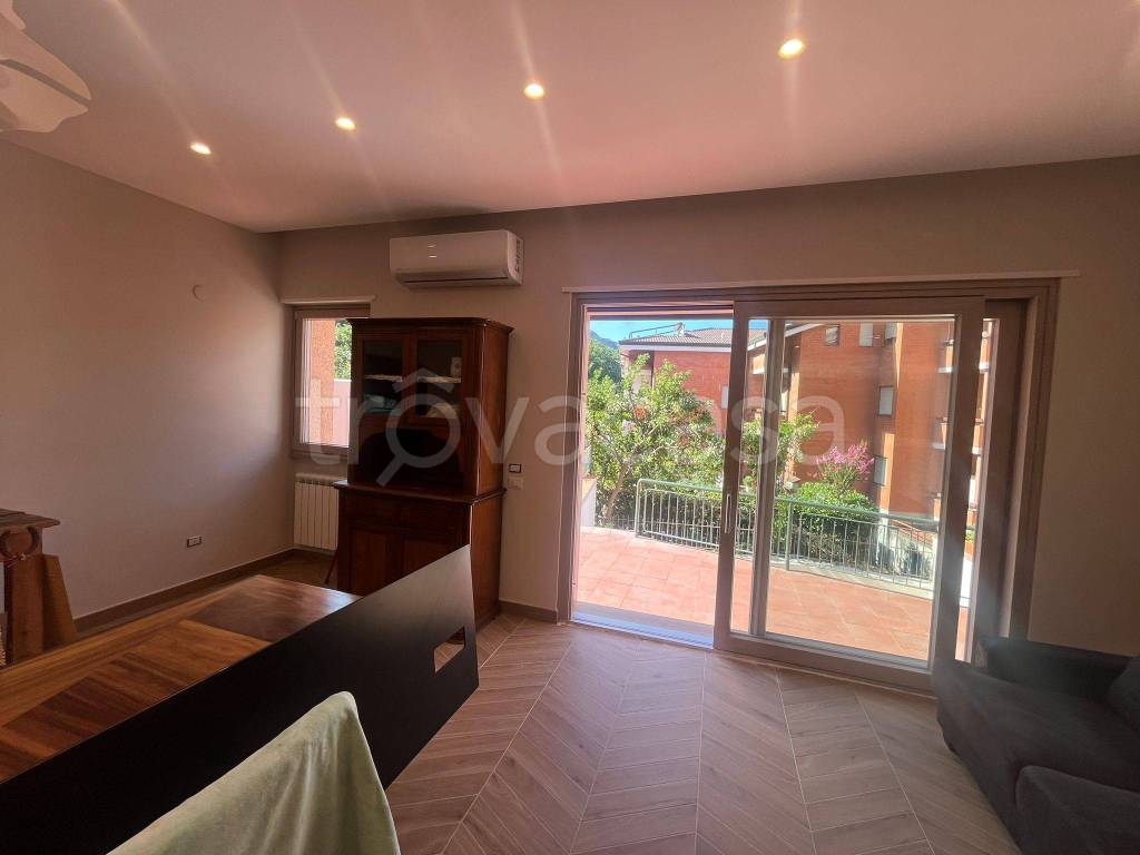 casa indipendente in vendita a Vico Equense