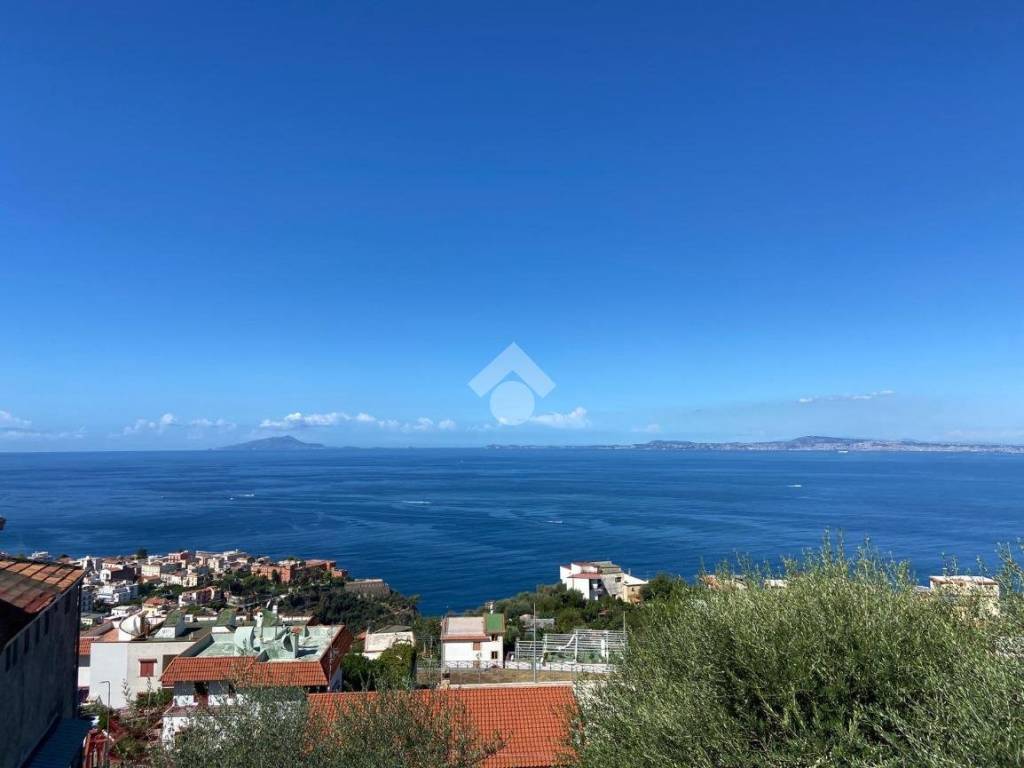 casa indipendente in vendita a Vico Equense