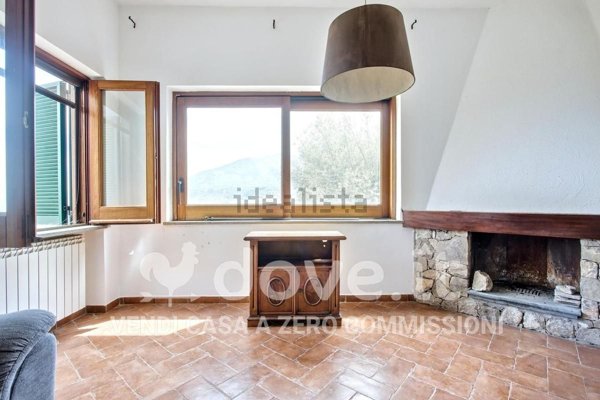 casa indipendente in vendita a Vico Equense in zona Montechiaro