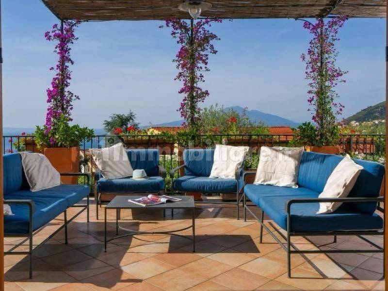 casa indipendente in vendita a Vico Equense