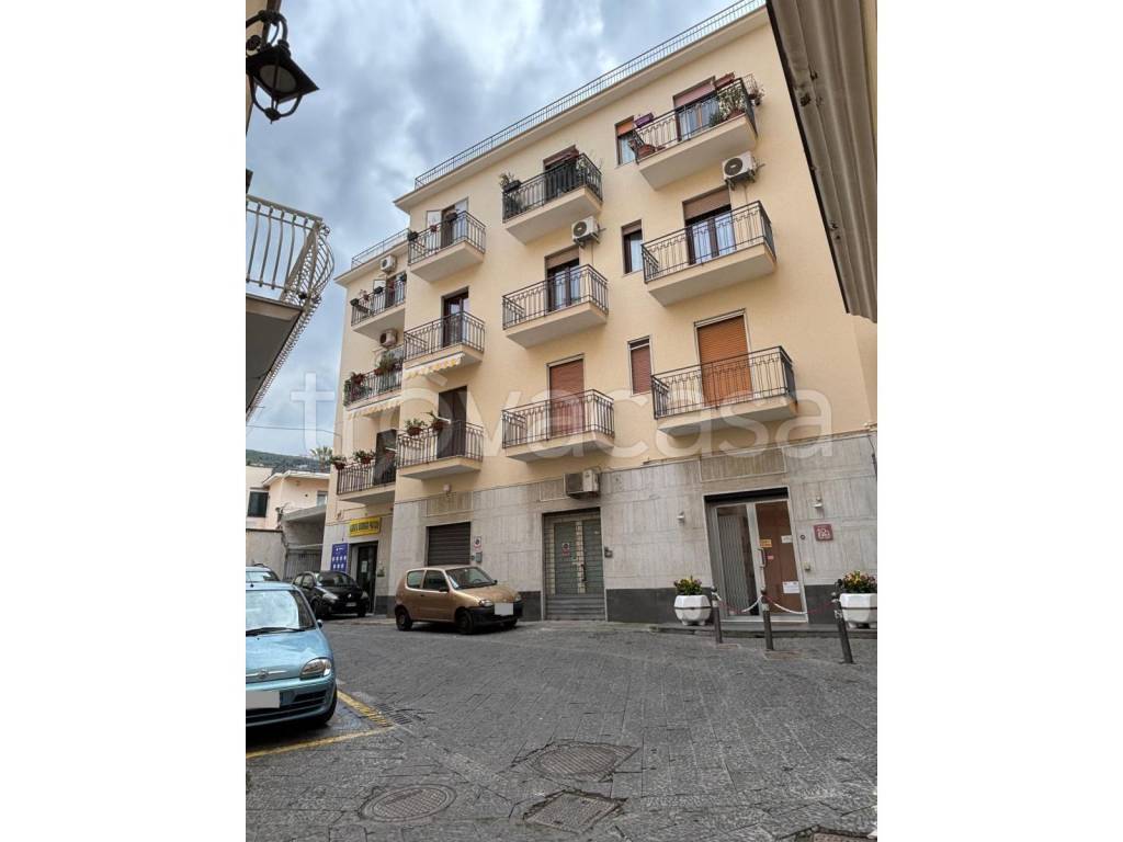 appartamento in vendita a Vico Equense in zona Bonea