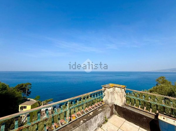 casa indipendente in vendita a Vico Equense