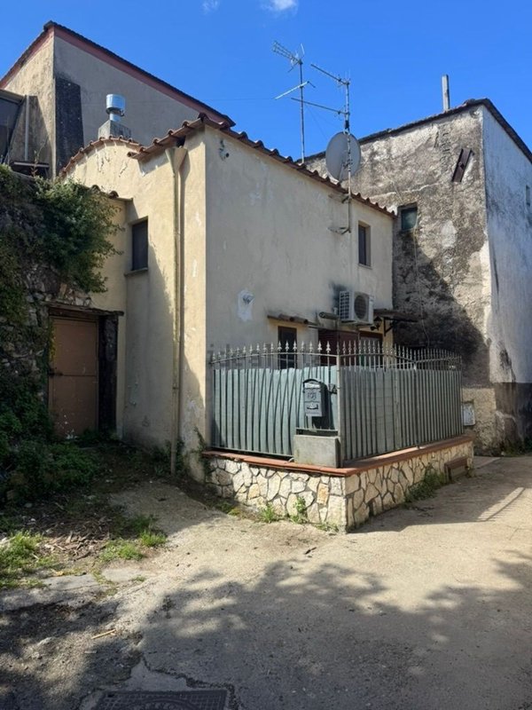 appartamento in vendita a Vico Equense in zona Sant'Andrea