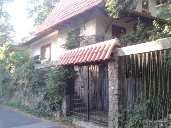 casa indipendente in vendita a Vico Equense in zona Villaggio Monte Faito