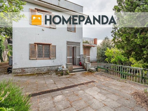 casa indipendente in vendita a Vico Equense