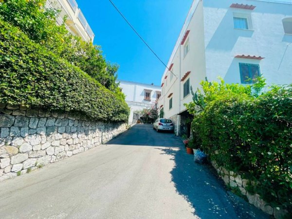 appartamento in vendita a Vico Equense in zona Bonea
