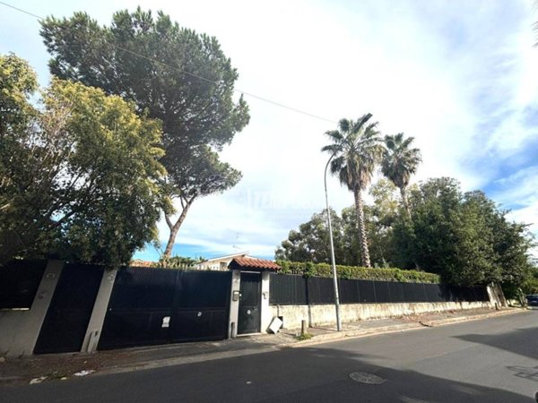 casa indipendente in vendita a Villaricca