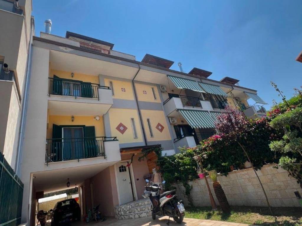 casa indipendente in vendita a Villaricca