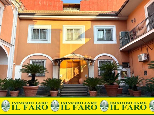 intera palazzina in vendita a Villaricca