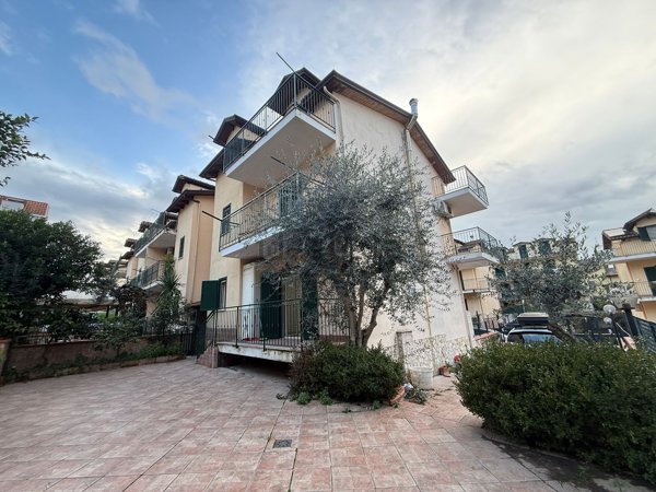 casa indipendente in vendita a Villaricca