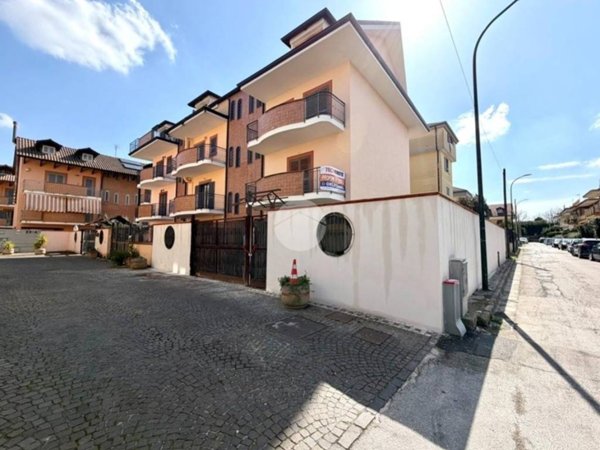 casa indipendente in vendita a Villaricca