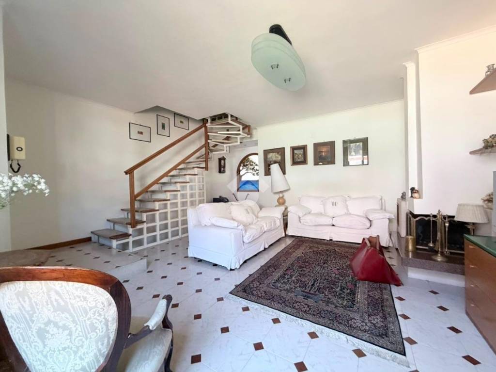 casa indipendente in vendita a Villaricca
