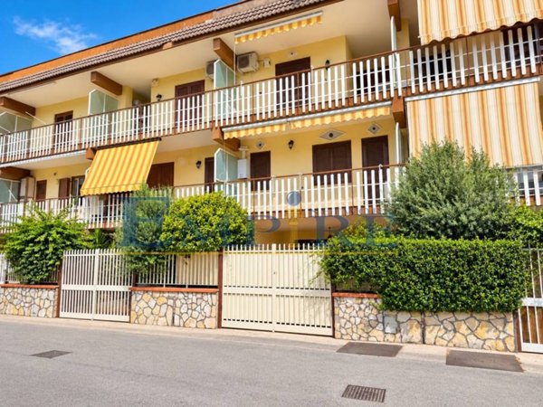 casa indipendente in vendita a Villaricca