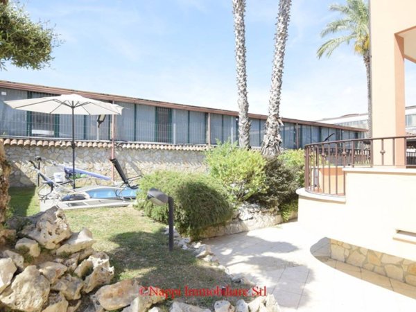 casa indipendente in vendita a Villaricca
