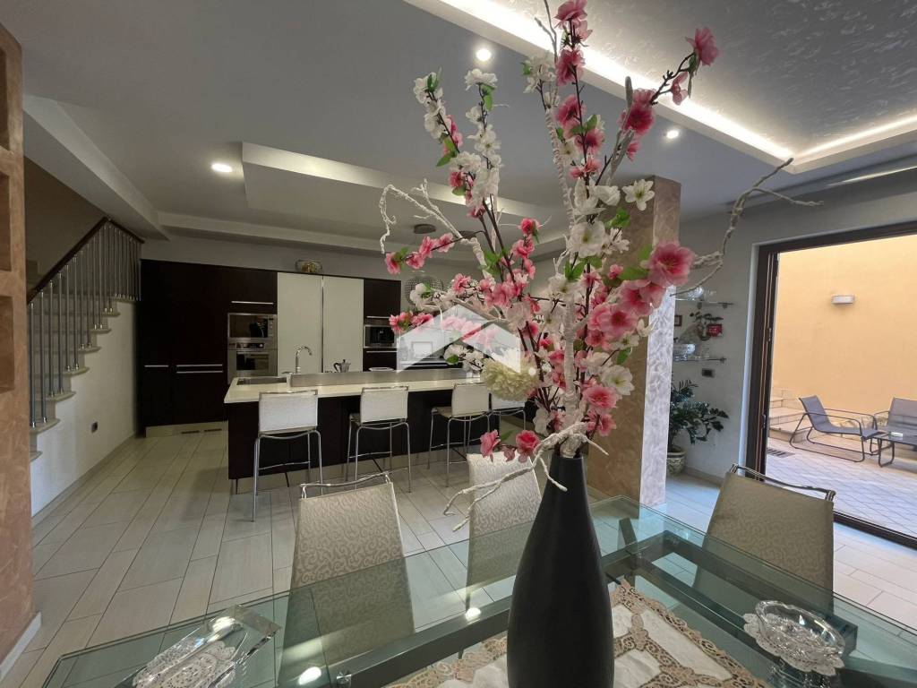 casa indipendente in vendita a Volla