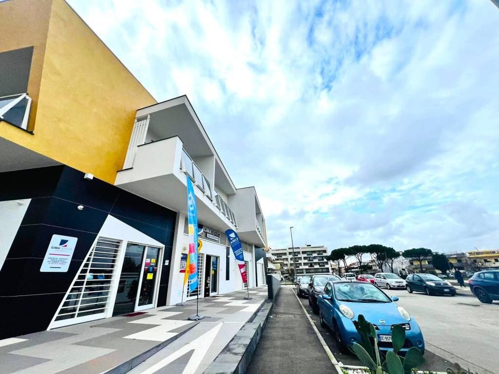 negozio in vendita a Volla